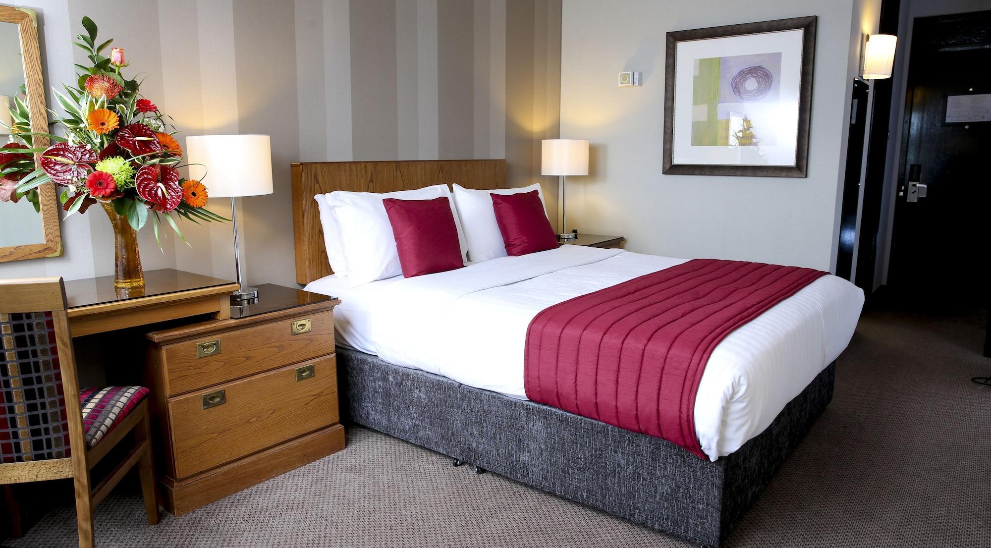 Clarion Cedar Court Wakefield Hotel Экстерьер фото
