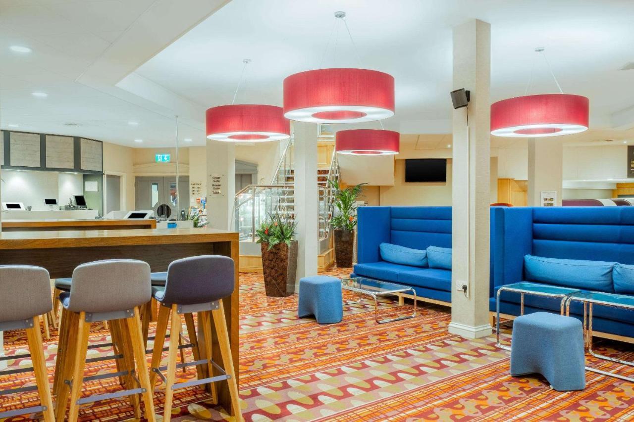 Clarion Cedar Court Wakefield Hotel Экстерьер фото