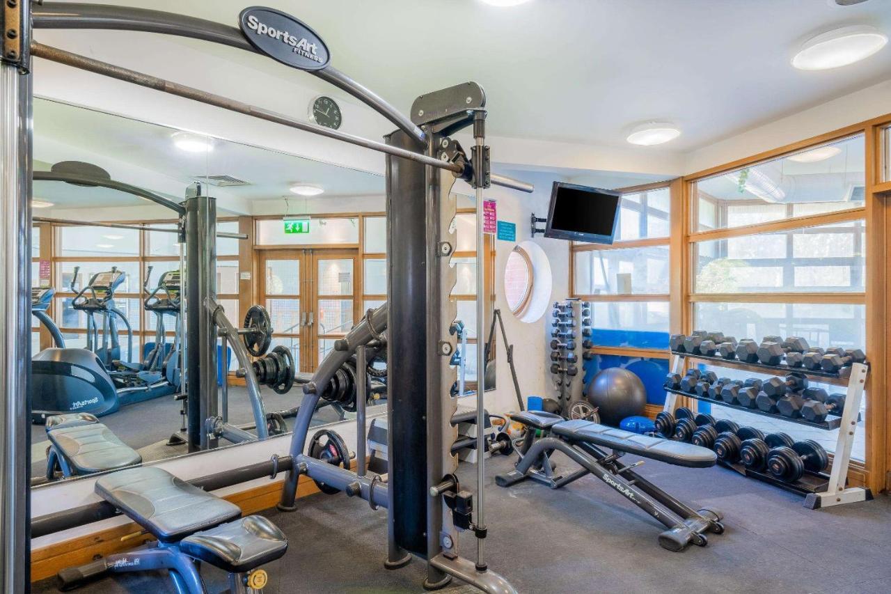 Clarion Cedar Court Wakefield Hotel Экстерьер фото